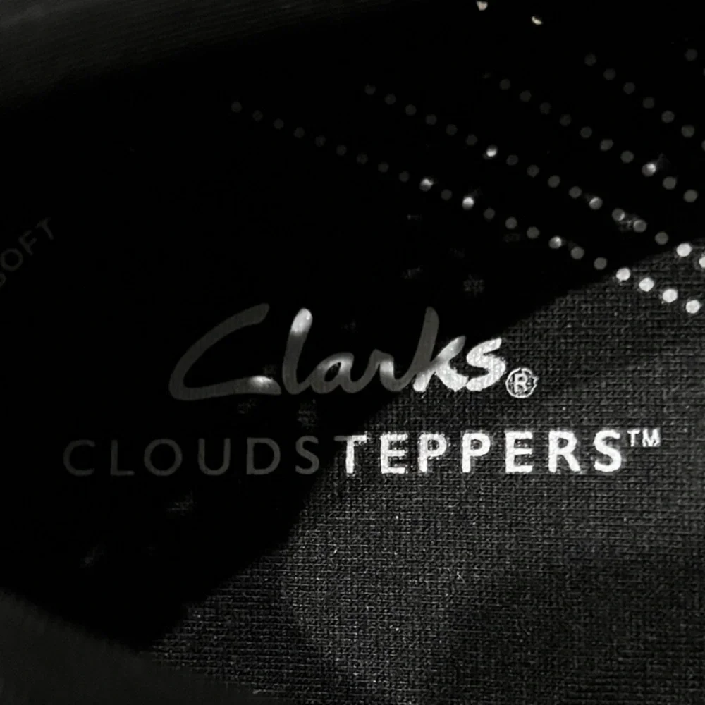 Clarks Cloudsteppers Black Perforated Slip-Ons 8 1/2